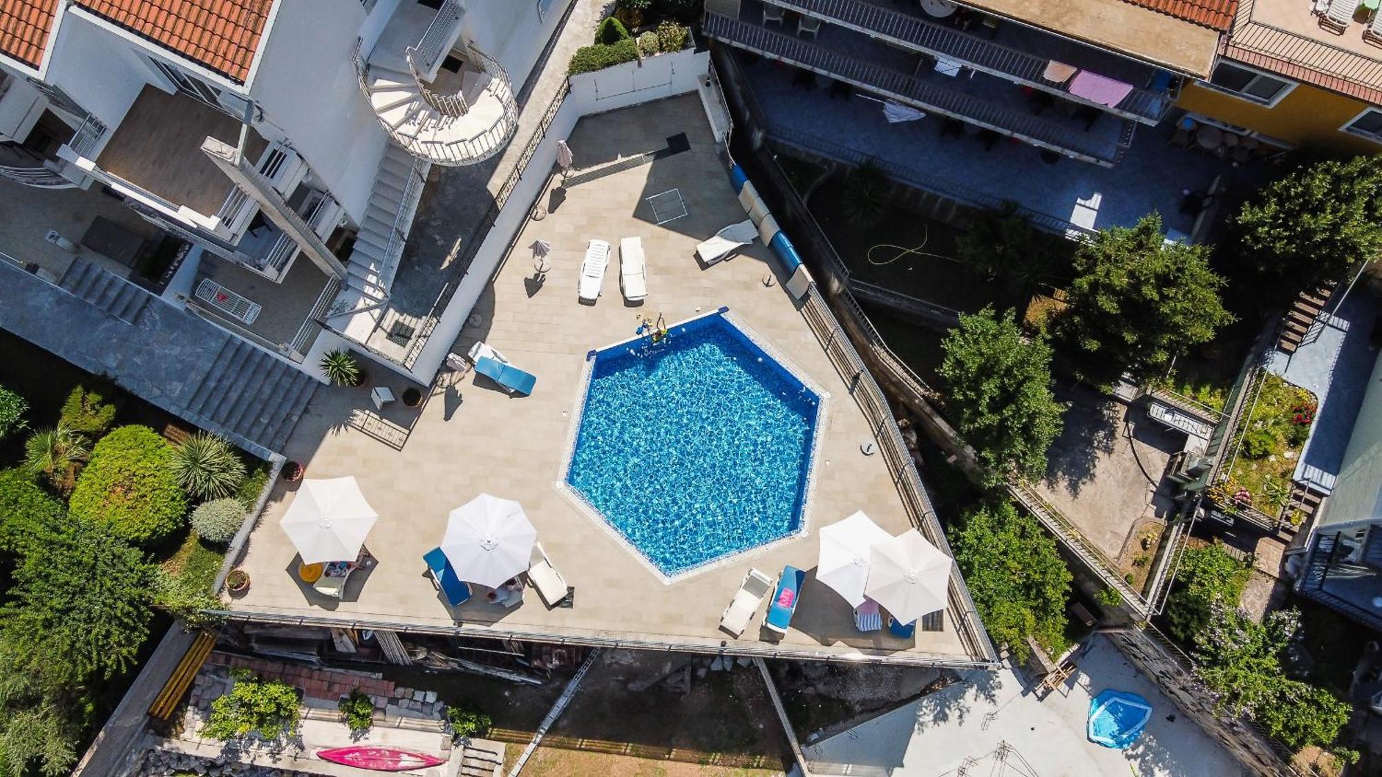Chillout Apartment In Kotor Bay Экстерьер фото